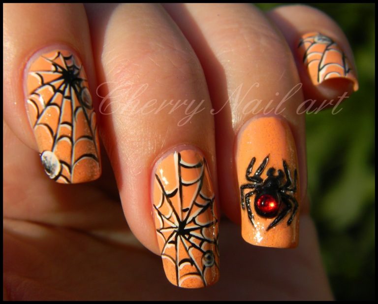 Halloween Nail Art