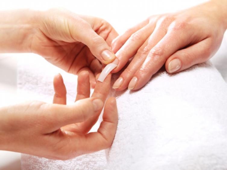 Comment bien choisir ses faux ongles
