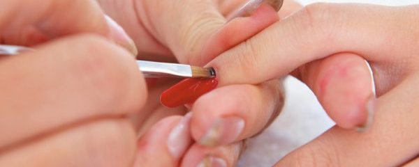 Réussir sa pose d&rsquo;ongles (3) : Le Protocole.